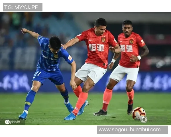 西索科状态火热10投7中三分命中率高达71贡献19分1板2助助力球队胜利